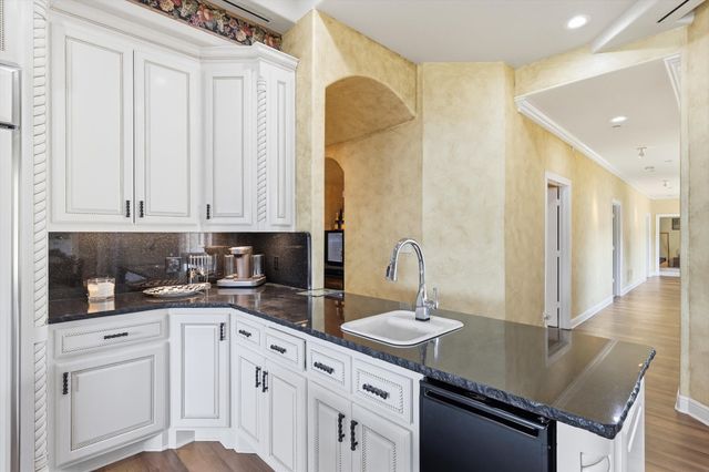 2200 Winthrop Hill Road, Denton, TX 76226