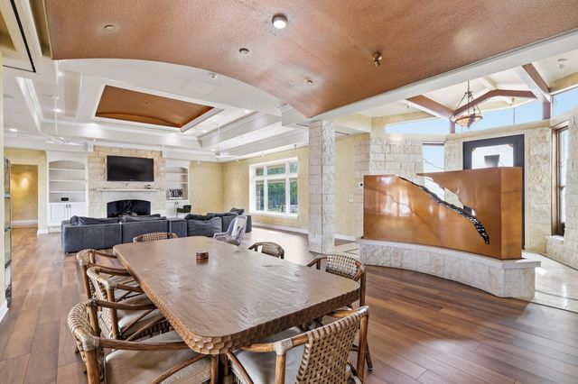 2200 Winthrop Hill Road, Denton, TX 76226