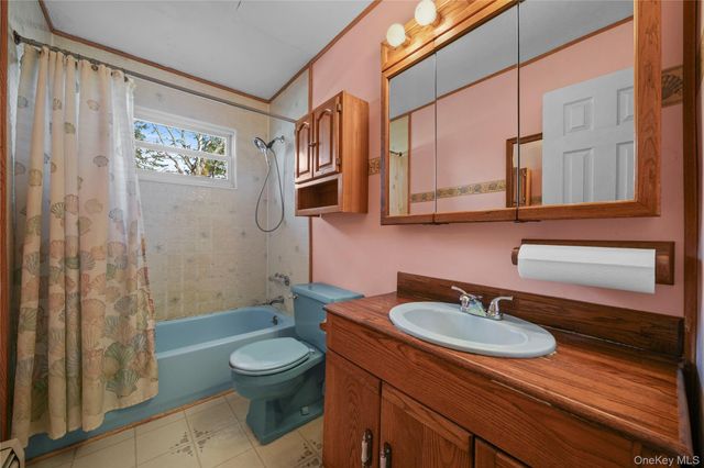 21 Lama Drive, Shirley, NY 11967