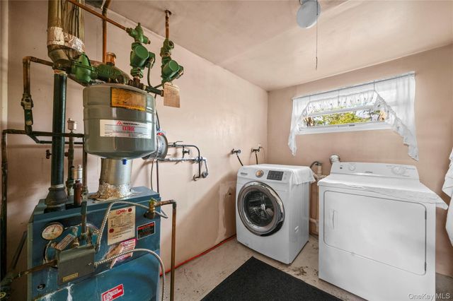 21 Lama Drive, Shirley, NY 11967