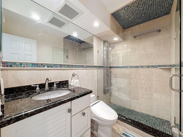 328 N Ocean Blvd 1005, Pompano Beach, FL 33062