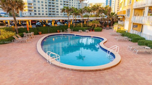 328 N Ocean Blvd 1005, Pompano Beach, FL 33062