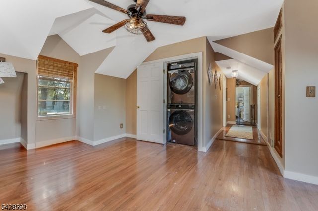 33 Mt Lebanon Rd, Lebanon Twp., NJ 07865