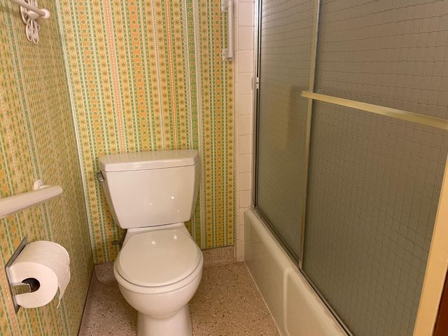 61 Saratoga Cir, Sacramento, CA 95864