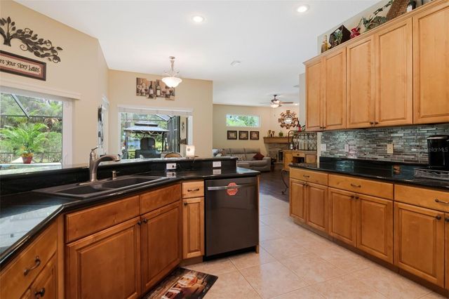 3823 ANCIENT OAK TRAIL, Plant City, FL 33565