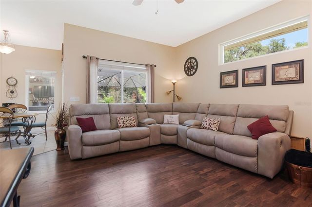 3823 ANCIENT OAK TRAIL, Plant City, FL 33565