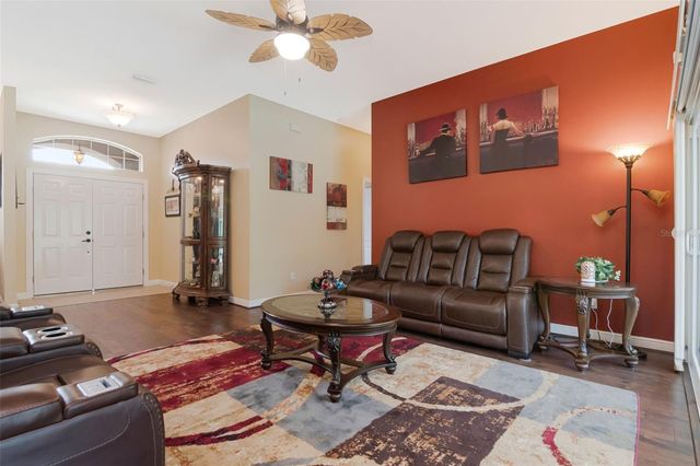 3823 ANCIENT OAK TRAIL, Plant City, FL 33565