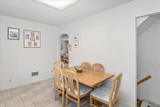 175 Primrose Drive, North New Hyde Park, NY 11040