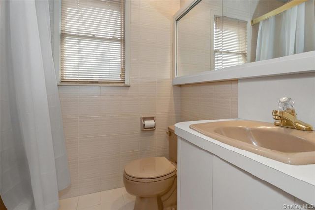 175 Primrose Drive, North New Hyde Park, NY 11040