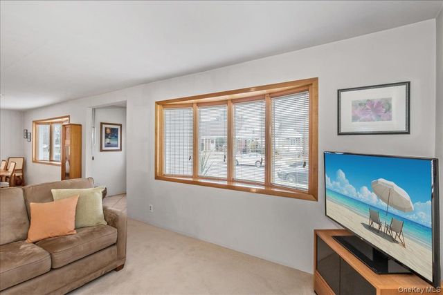 175 Primrose Drive, North New Hyde Park, NY 11040