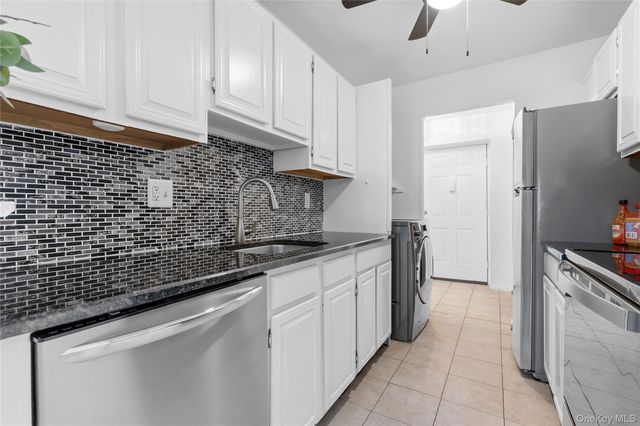 13 Skyline Drive 10, Fishkill, NY 12524