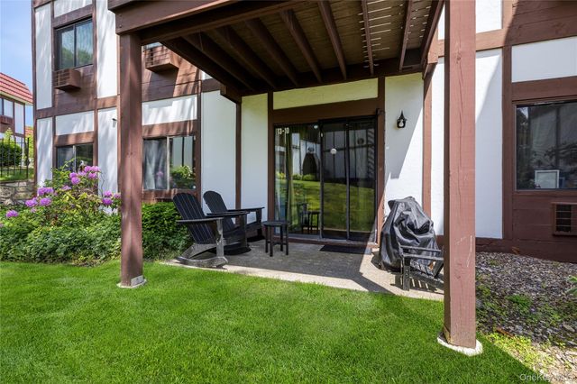 13 Skyline Drive 10, Fishkill, NY 12524