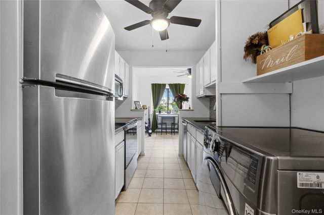 13 Skyline Drive 10, Fishkill, NY 12524