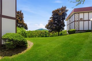 13 Skyline Drive 10, Fishkill, NY 12524