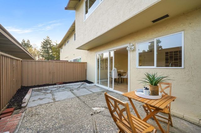 3717 Gainsborough Ter, Fremont, CA 94555