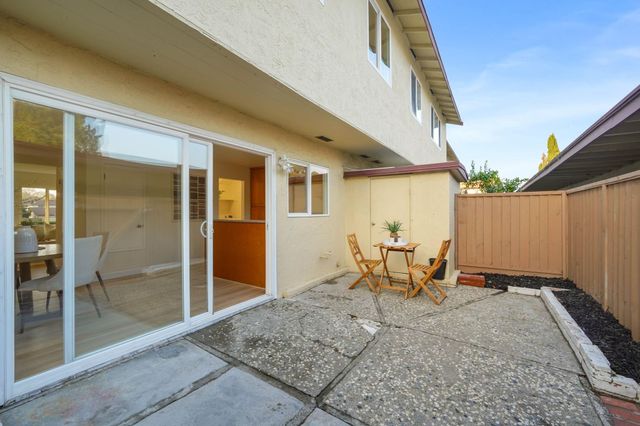 3717 Gainsborough Ter, Fremont, CA 94555