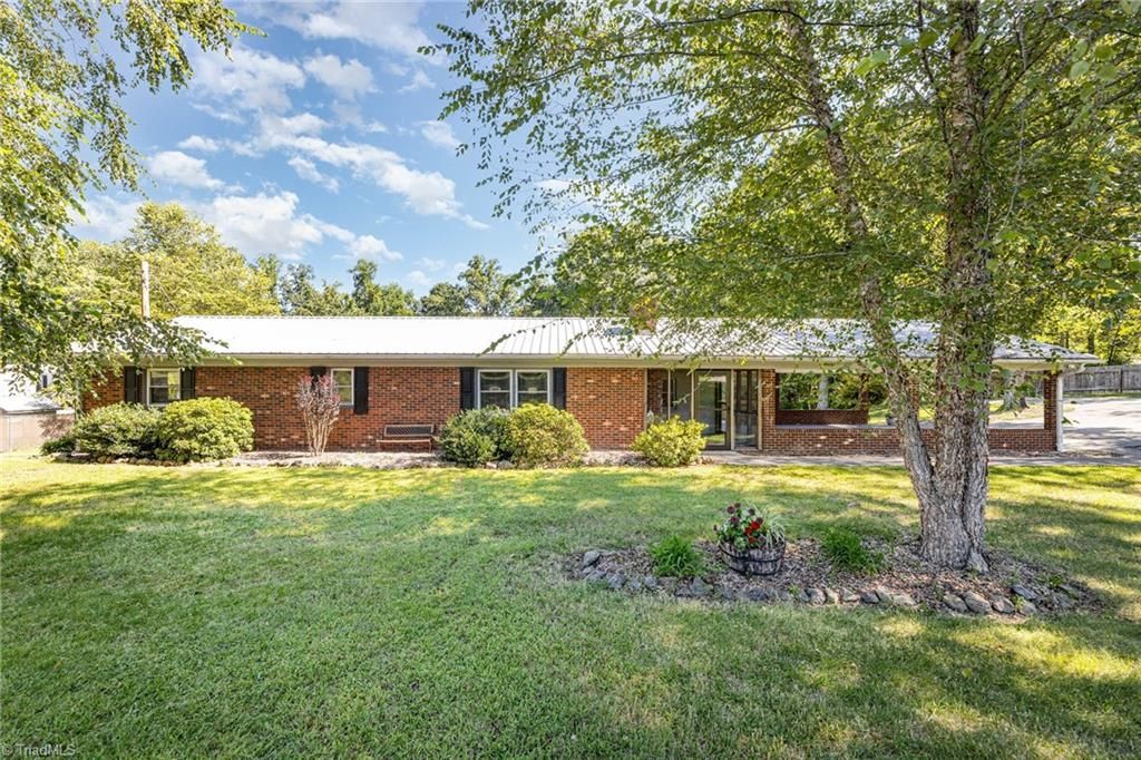 996 Wyo Road, Mocksville, NC 27028
