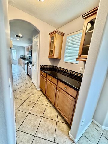 10502 W Edgemont Drive, Avondale, AZ 85392
