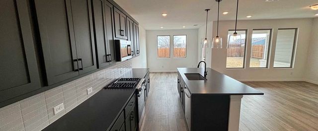 737 Waterhouse Lake Drive, Anna, TX 75409