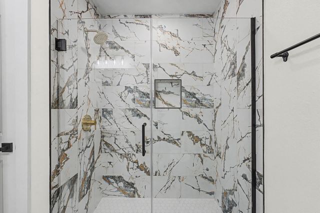 2114 Millhouse Rd, Houston, TX 77073