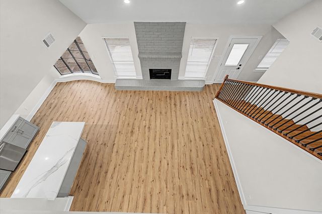 2114 Millhouse Rd, Houston, TX 77073