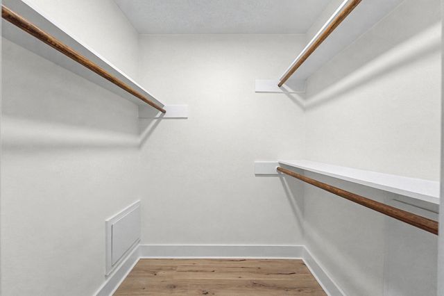 2114 Millhouse Rd, Houston, TX 77073