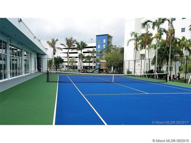 15051 Royal Oaks Ln 804, North Miami, FL 33181