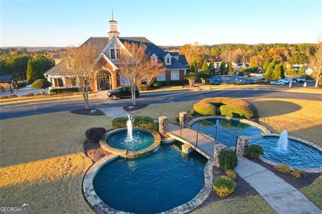 1206 Lake Point Way, Suwanee, GA 30024