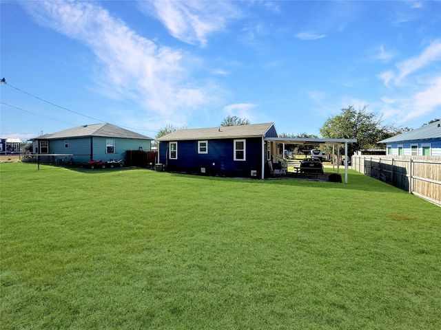 6601 Six J Court, Granbury, TX 76049