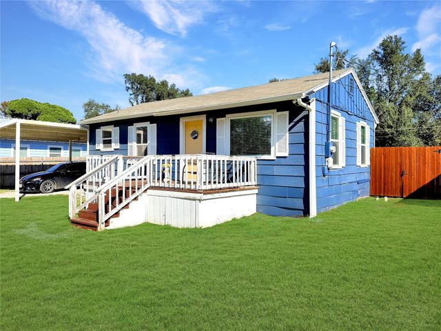 6601 Six J Court, Granbury, TX 76049