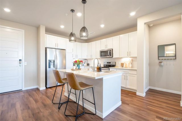 400 E Fremont Place 207, Centennial, CO 80122