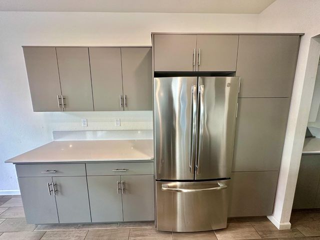 1921 Kelly Lane, Clovis, CA 93611