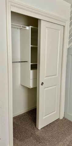 1921 Kelly Lane, Clovis, CA 93611