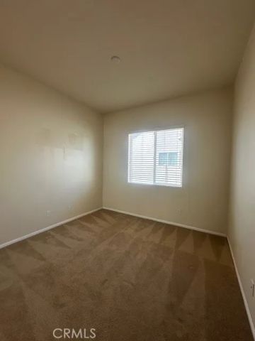 19721 Chicory Court, Apple Valley, CA 92308