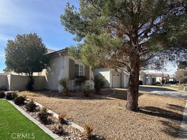 19721 Chicory Court, Apple Valley, CA 92308