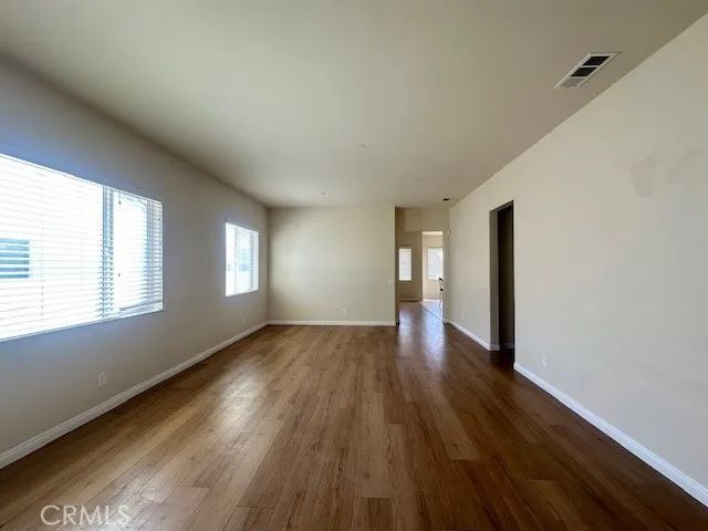 19721 Chicory Court, Apple Valley, CA 92308