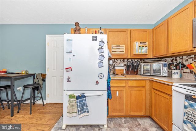 69 DINALI DR, Martinsburg, WV 25403