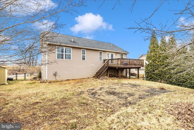 69 DINALI DR, Martinsburg, WV 25403