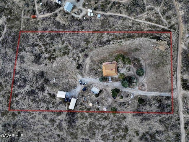 27811 Jubilee Run Road, Juniper Hills, CA 93553