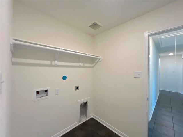 7111 Escondido Drive, Rosharon, TX 77583