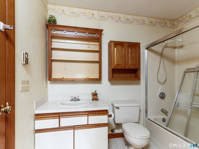 9 Sandy Brook Road 2, Clinton, CT 06413