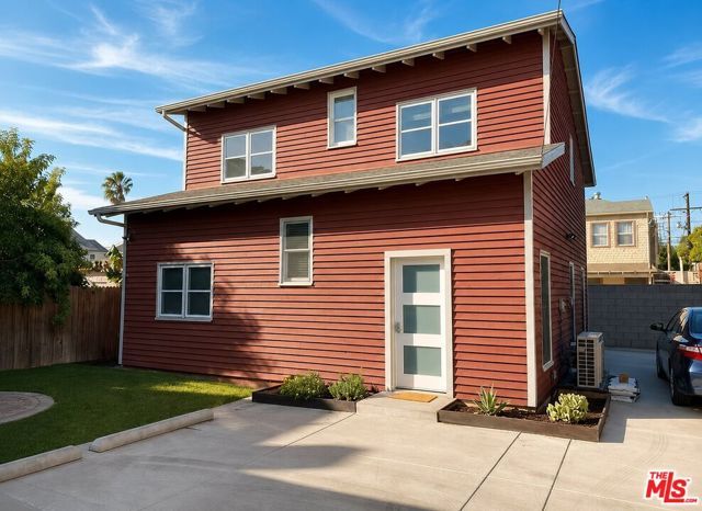 1449 W 28th Street 1447, Los Angeles, CA 90007