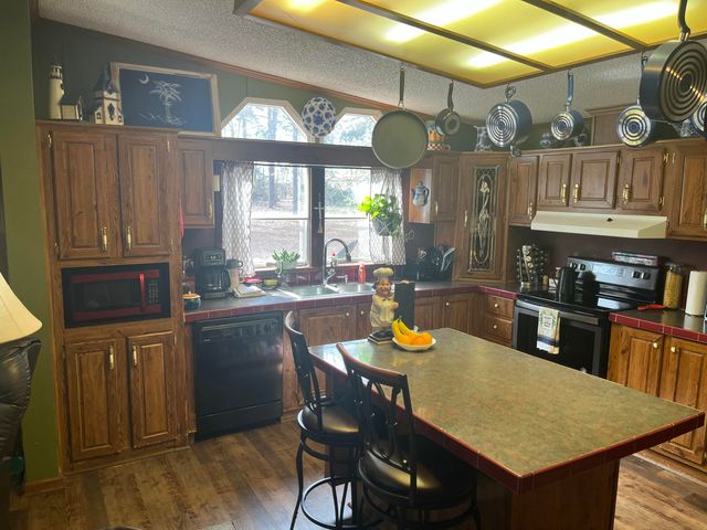 2637 Sidneys Road, Walterboro, SC 29488