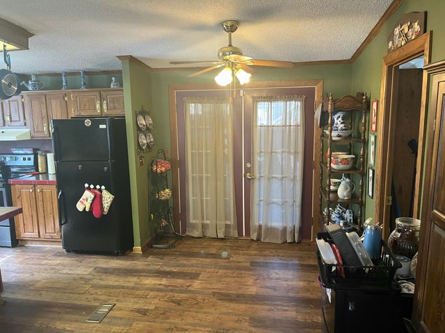 2637 Sidneys Road, Walterboro, SC 29488