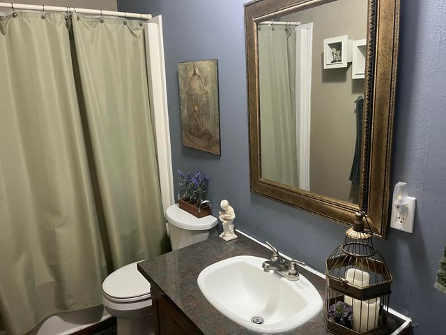 2637 Sidneys Road, Walterboro, SC 29488