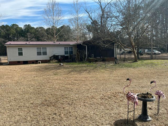 2637 Sidneys Road, Walterboro, SC 29488