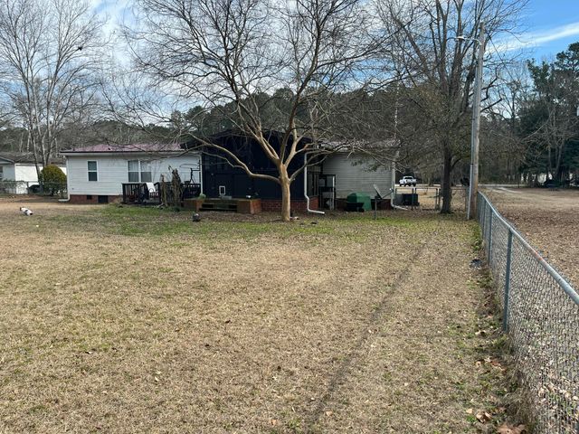 2637 Sidneys Road, Walterboro, SC 29488