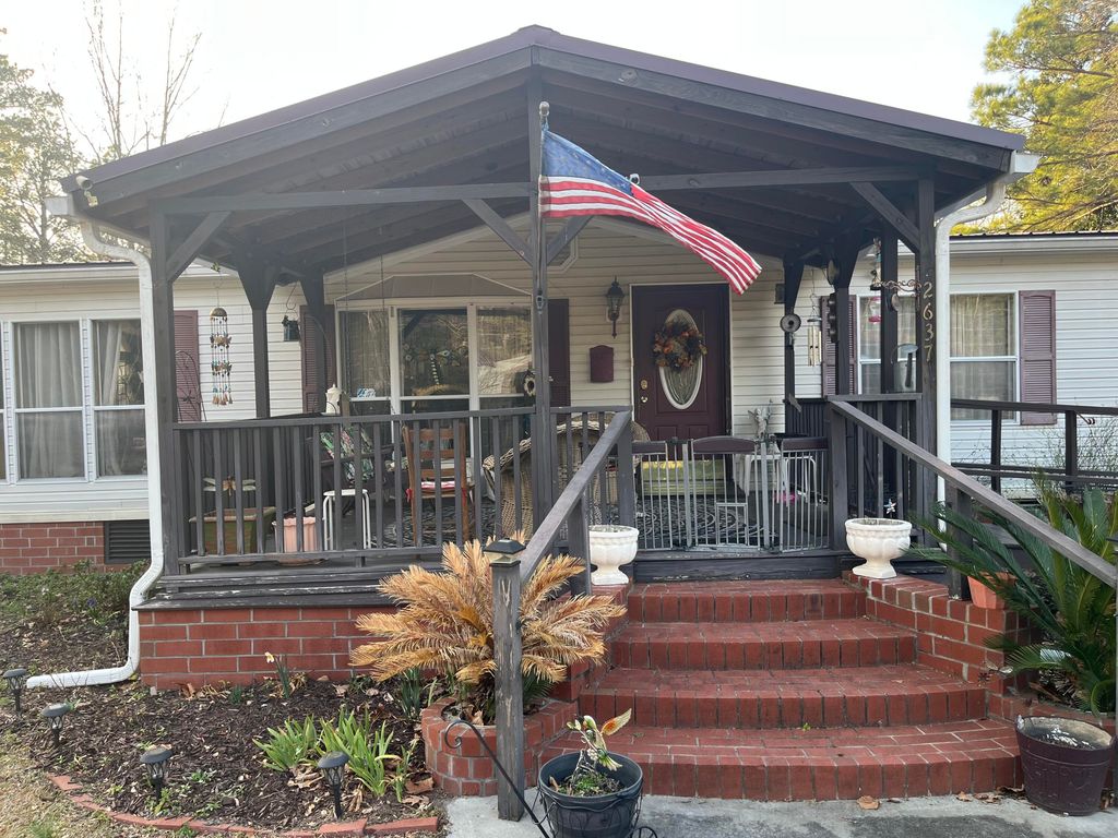 2637 Sidneys Road, Walterboro, SC 29488