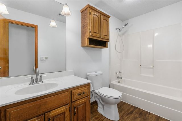 13101 Summit Drive Loop Loop, Garfield, AR 72732