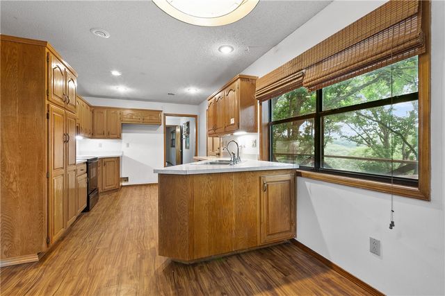13101 Summit Drive Loop Loop, Garfield, AR 72732